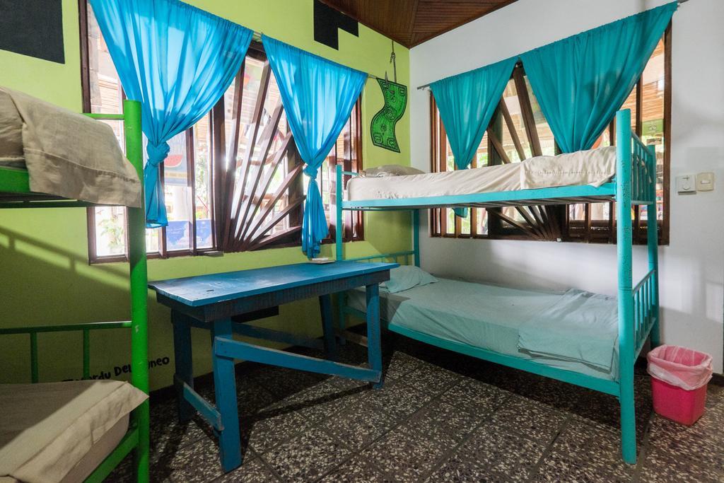 Pura Vida Hostel Tamarindo Exterior photo