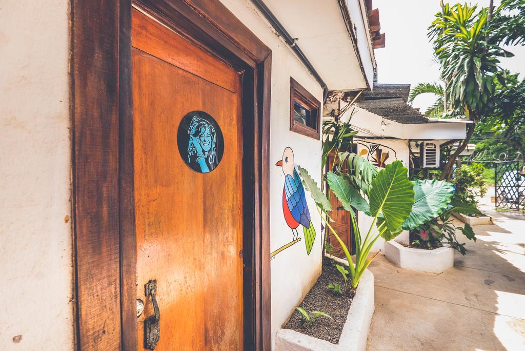 Pura Vida Hostel Tamarindo Exterior photo